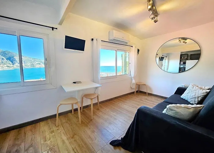 Bay Sea View Old Town Апартаменты